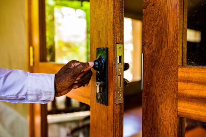 Door handles are often neglected when it comes to office cleaning